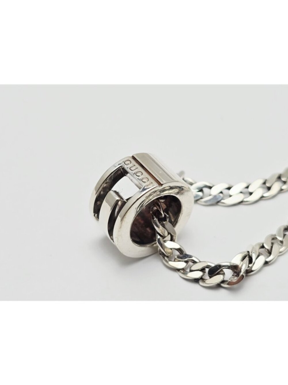 Gucci G Cut Out Round Circle Sterling Silver Charm Pendant Curb Chain Necklace - Picture 13 of 16